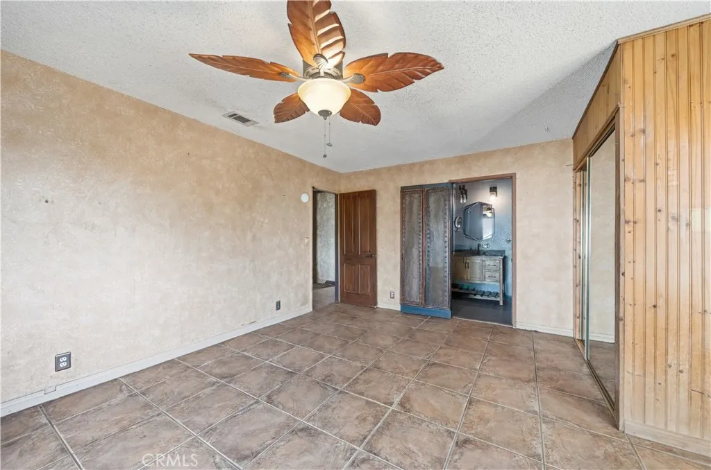 27720 Goetz, Menifee, California 92587 home-pic-33