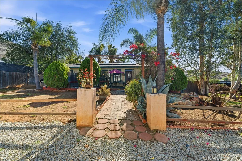 27720 Goetz, Menifee, California 92587 home-pic-6
