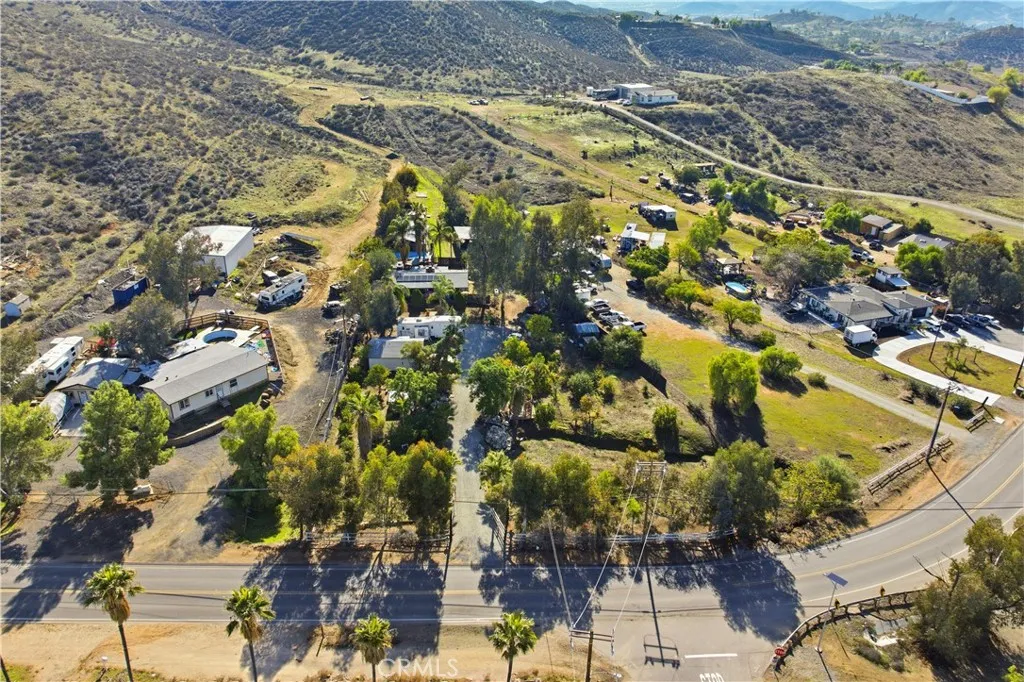 27720 Goetz, Menifee, California 92587 home-pic-59