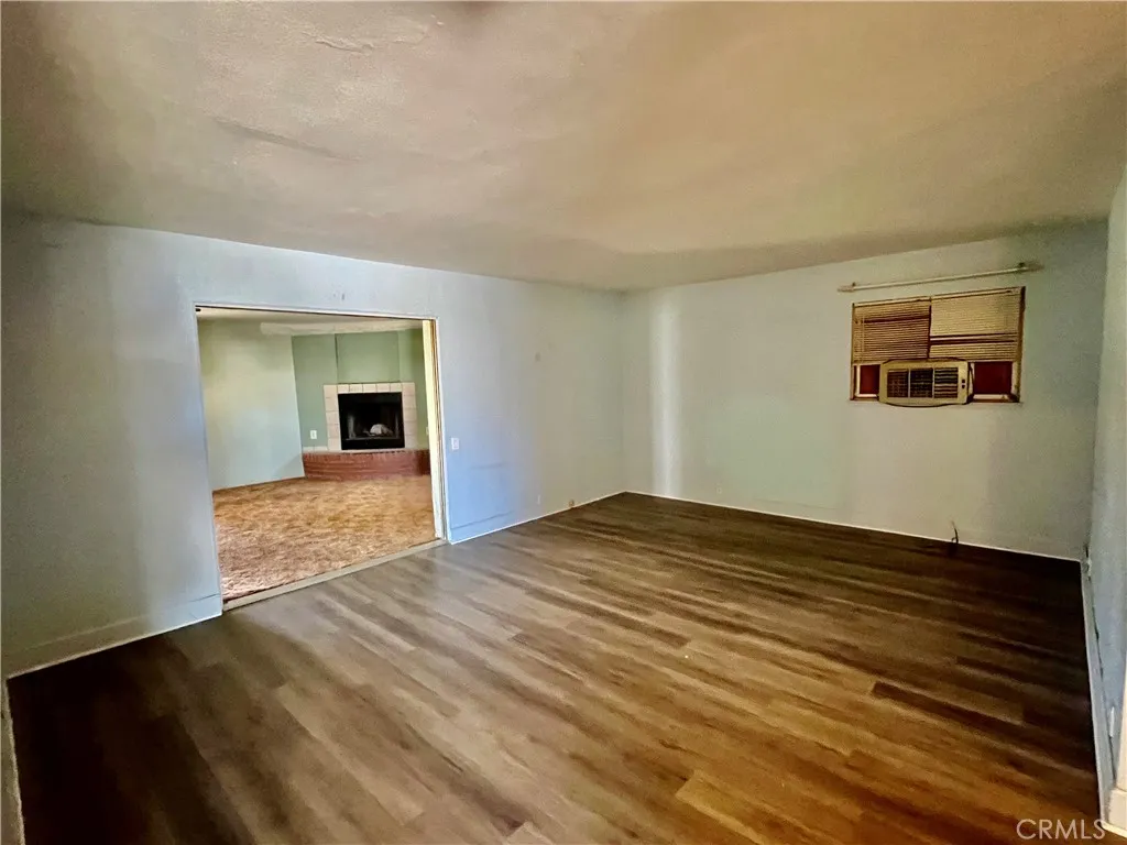 1053 Thompson N, Banning, California 92220 home-pic-3