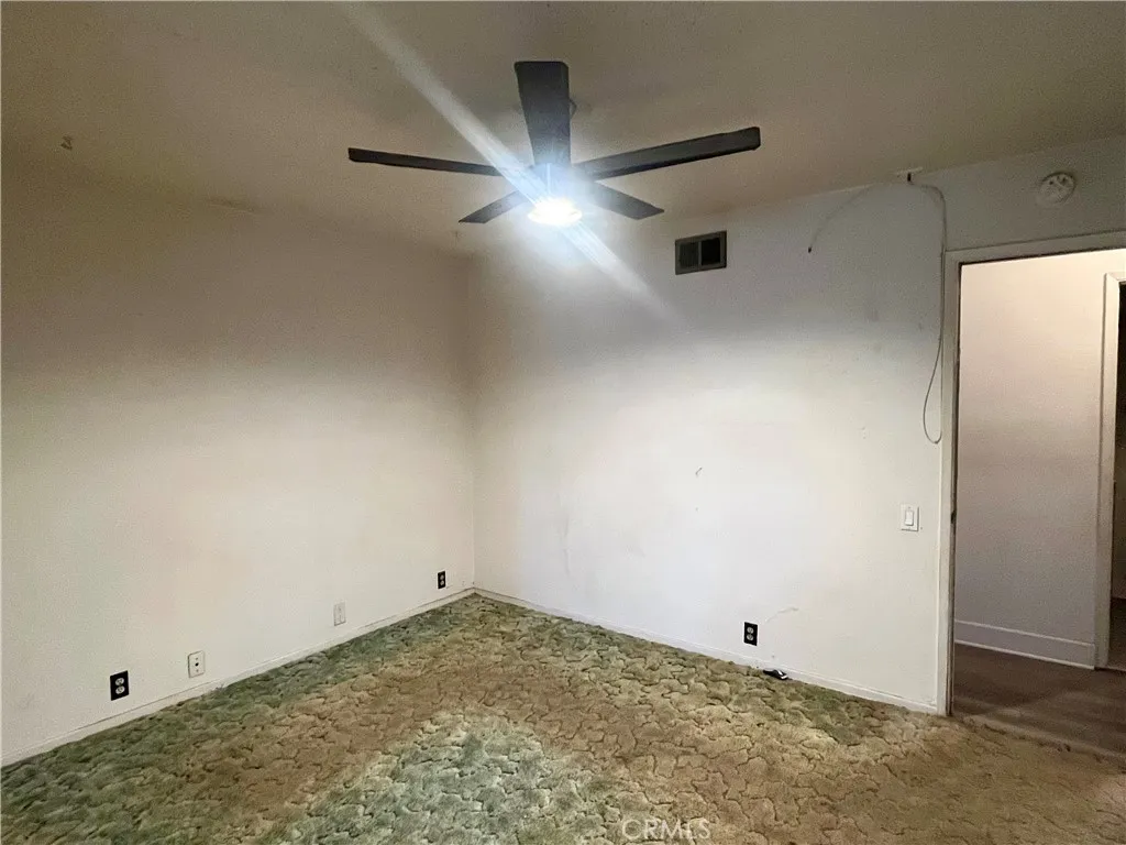 1053 Thompson N, Banning, California 92220 home-pic-9