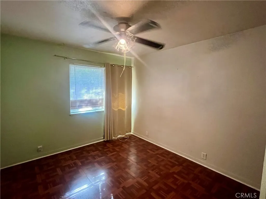 1053 Thompson N, Banning, California 92220 home-pic-7