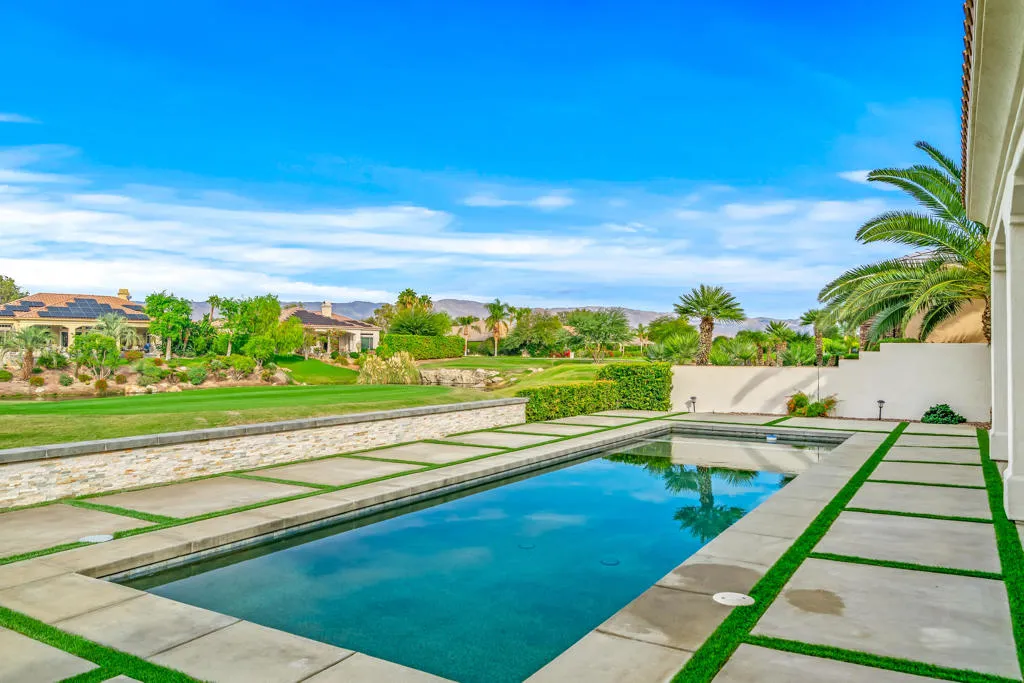 73 Calle De Oro, Rancho Mirage, California 92270 home-pic-57