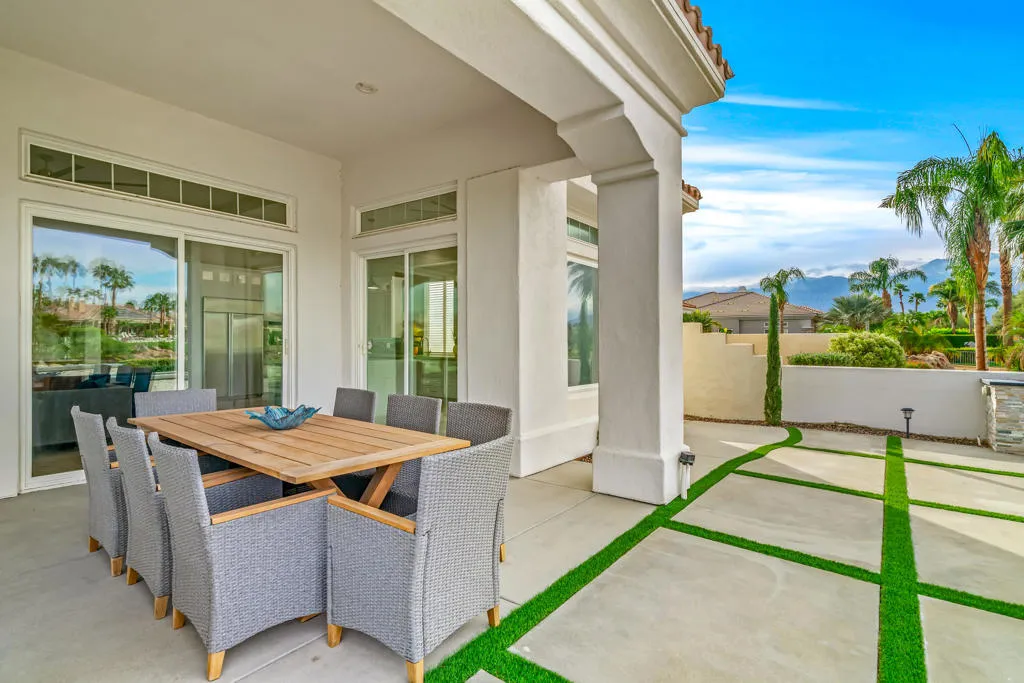 73 Calle De Oro, Rancho Mirage, California 92270 home-pic-60