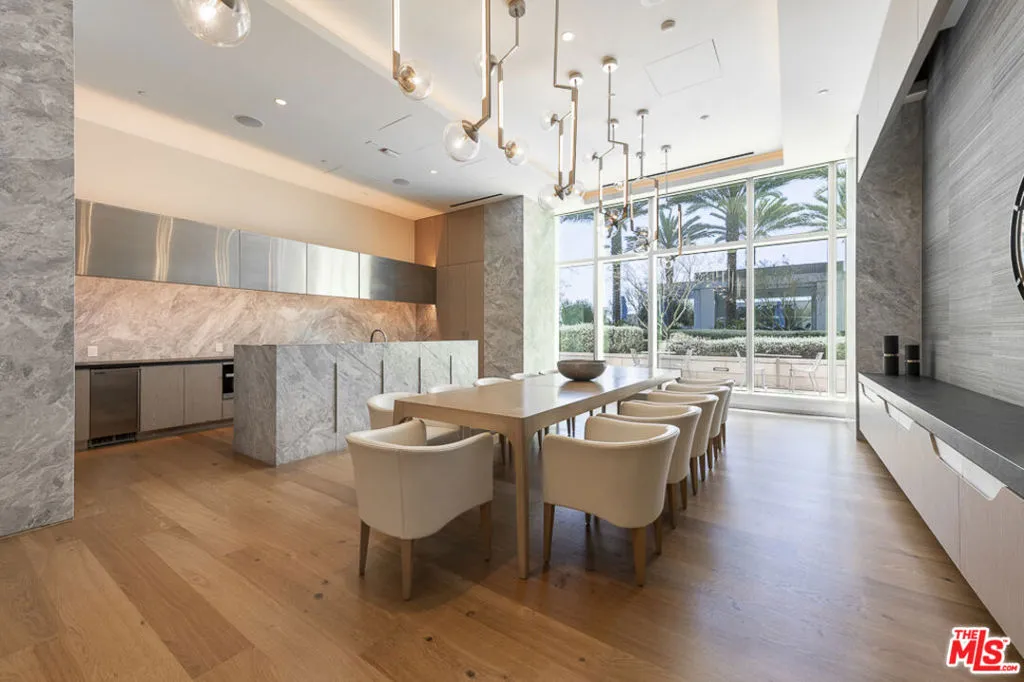 877 Francisco Street 919, Los Angeles, California 90017 home-pic-25