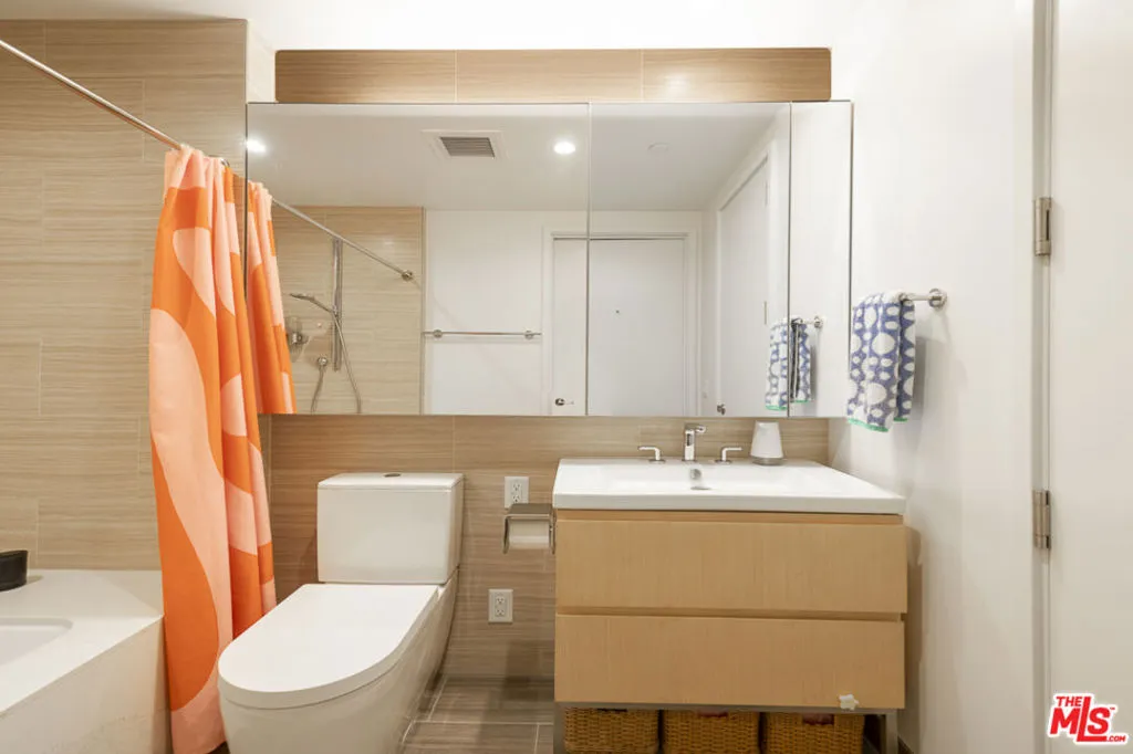 877 Francisco Street 919, Los Angeles, California 90017 home-pic-15