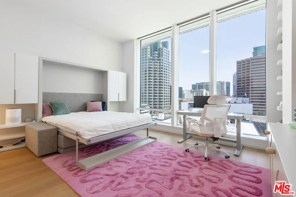 877 Francisco Street 919, Los Angeles, California 90017 home-pic-10