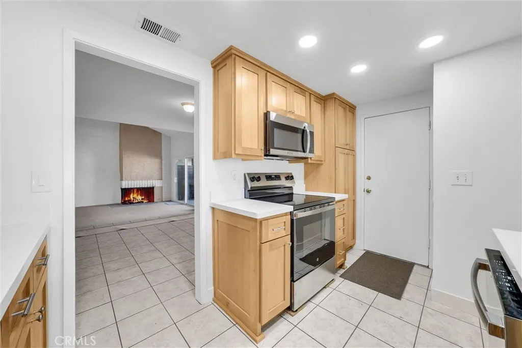 5404 Quince, Riverside, California 92506 home-pic-6