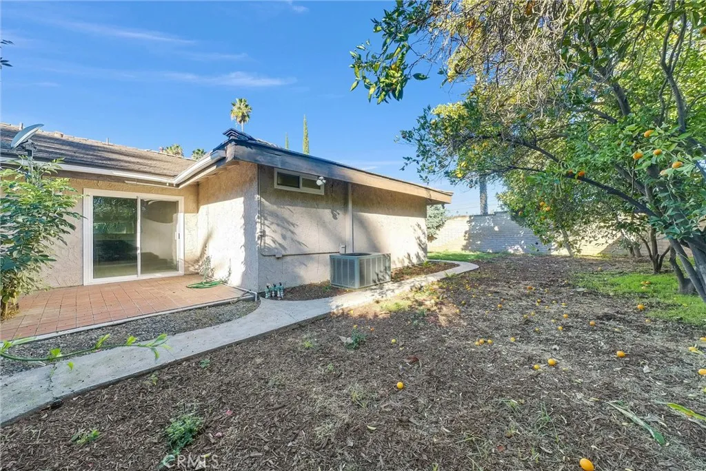 5404 Quince, Riverside, California 92506 home-pic-14