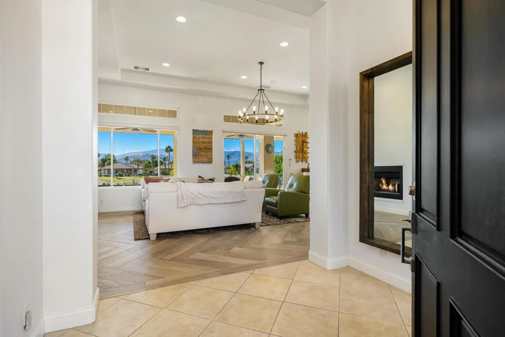 96 Via Bella, Rancho Mirage, California 92270 home-pic-8