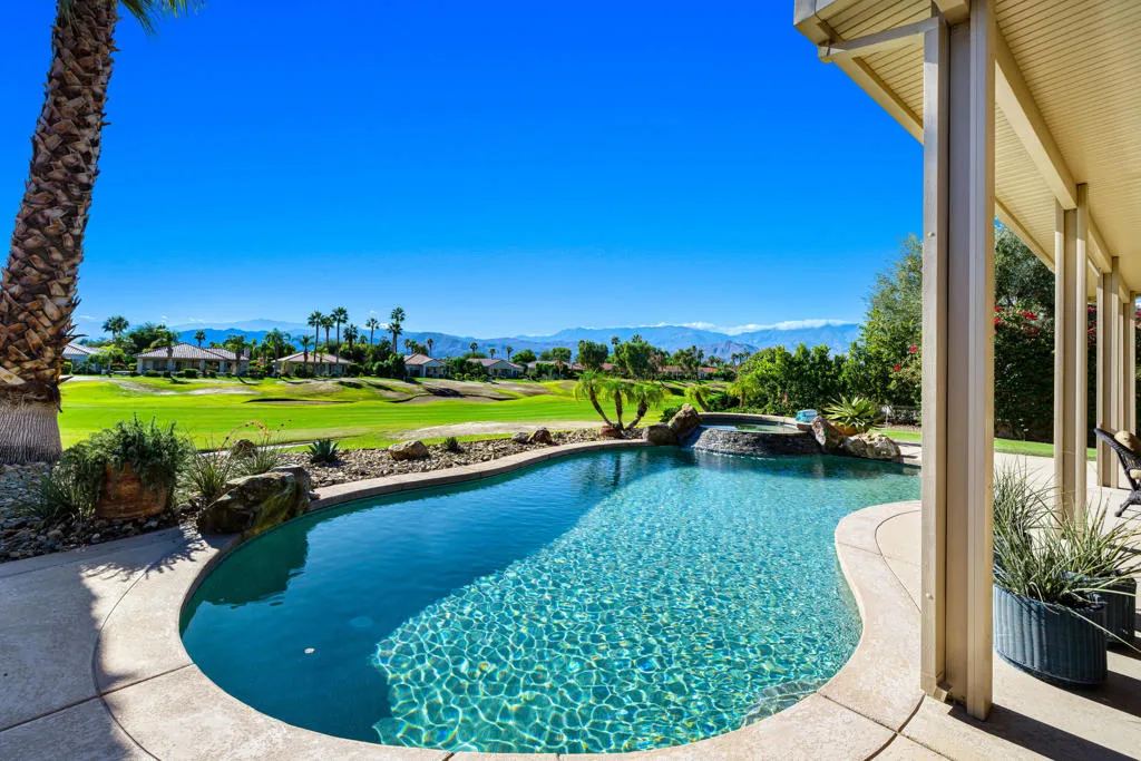 96 Via Bella, Rancho Mirage, California 92270 home-pic-0