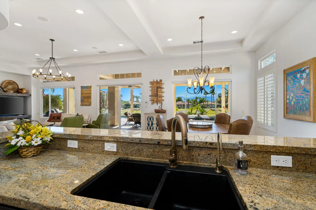96 Via Bella, Rancho Mirage, California 92270 home-pic-24
