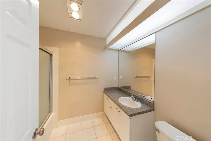 757 Domingo D, Newport Beach, California 92660