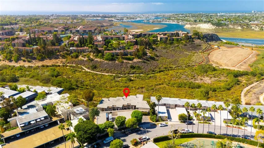 757 Domingo D, Newport Beach, California 92660