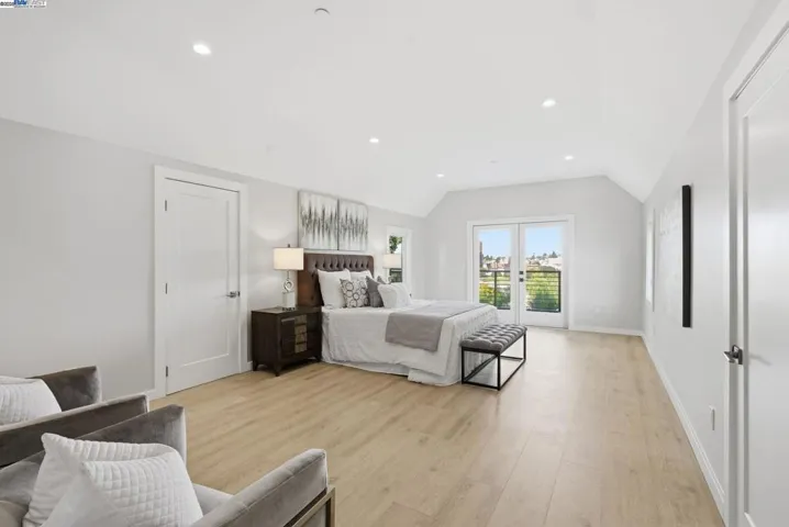 335 #1 Primary Bedroom 4