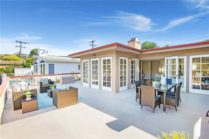 1096 Madison Place, Laguna Beach, California 92651
