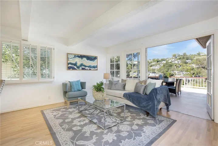 1096 Madison Place, Laguna Beach, California 92651