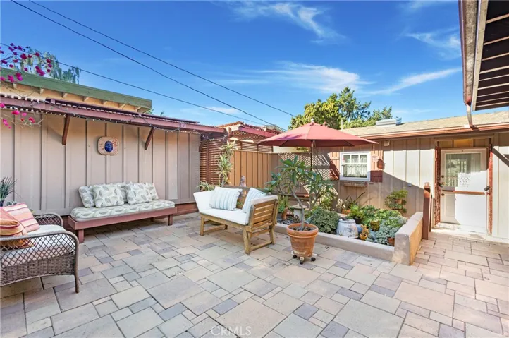 1096 Madison Place, Laguna Beach, California 92651