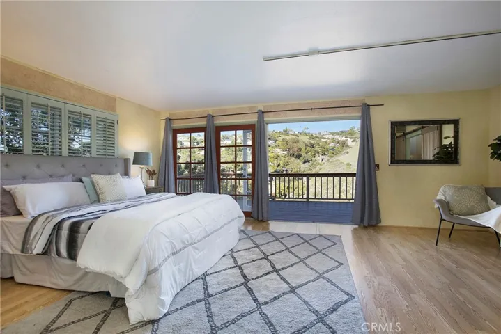 1096 Madison Place, Laguna Beach, California 92651