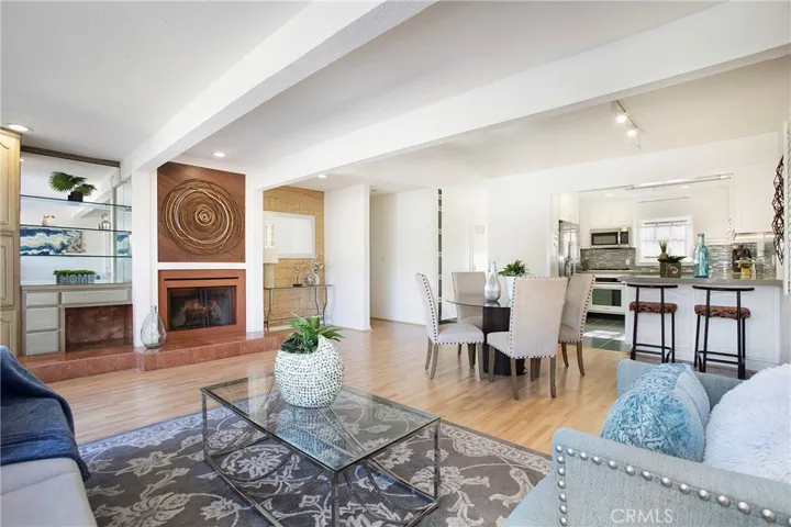 1096 Madison Place, Laguna Beach, California 92651
