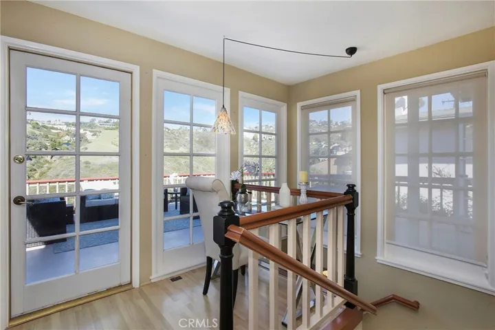 1096 Madison Place, Laguna Beach, California 92651