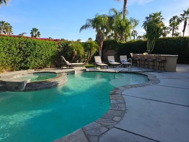 pool