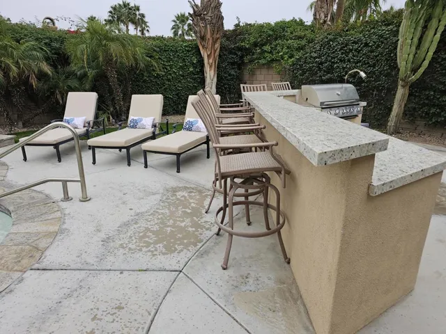 Backyard  Grill Island