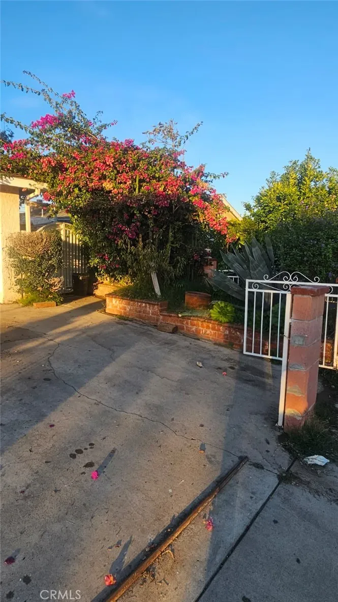 2313 Downie Place, Santa Ana, California 92706 home-pic-29