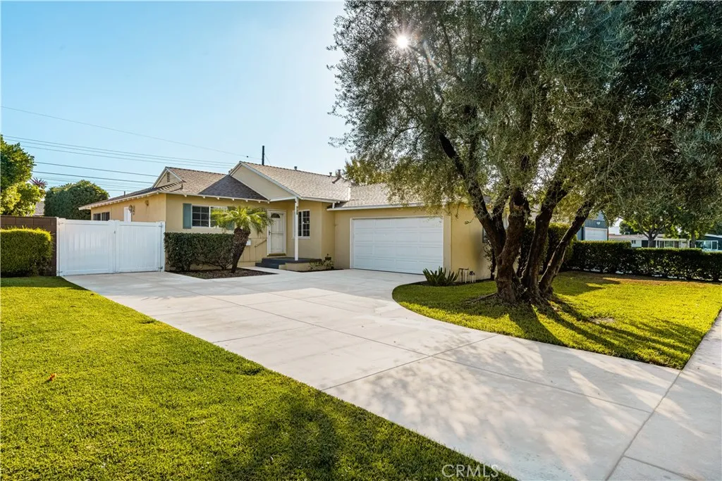 912 N Prospero Drive, Covina, California 91722 home-pic-1