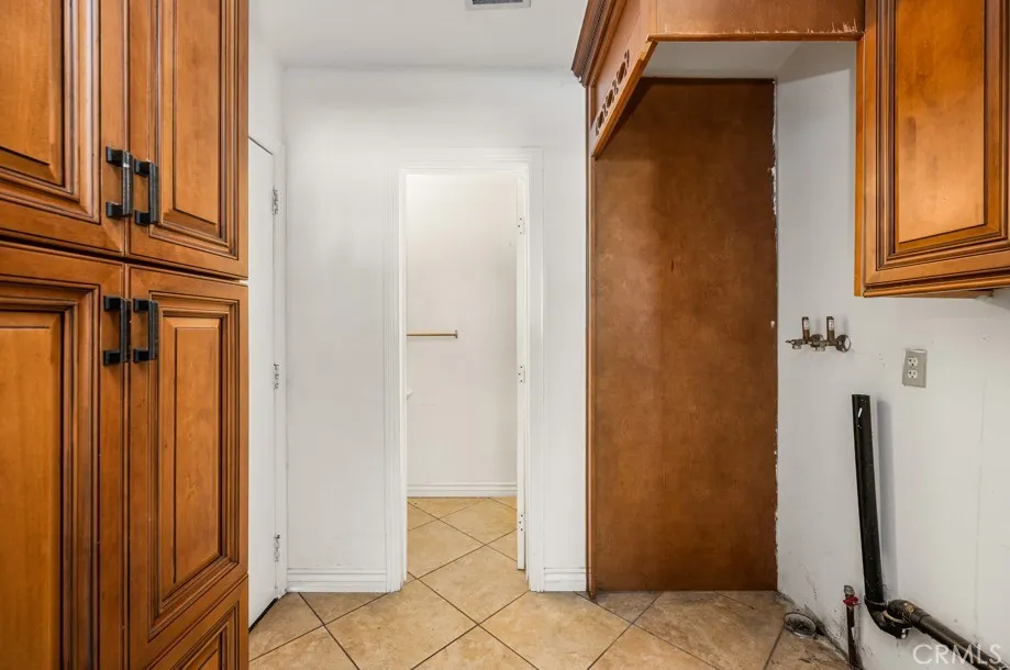 912 N Prospero Drive, Covina, California 91722 home-pic-7