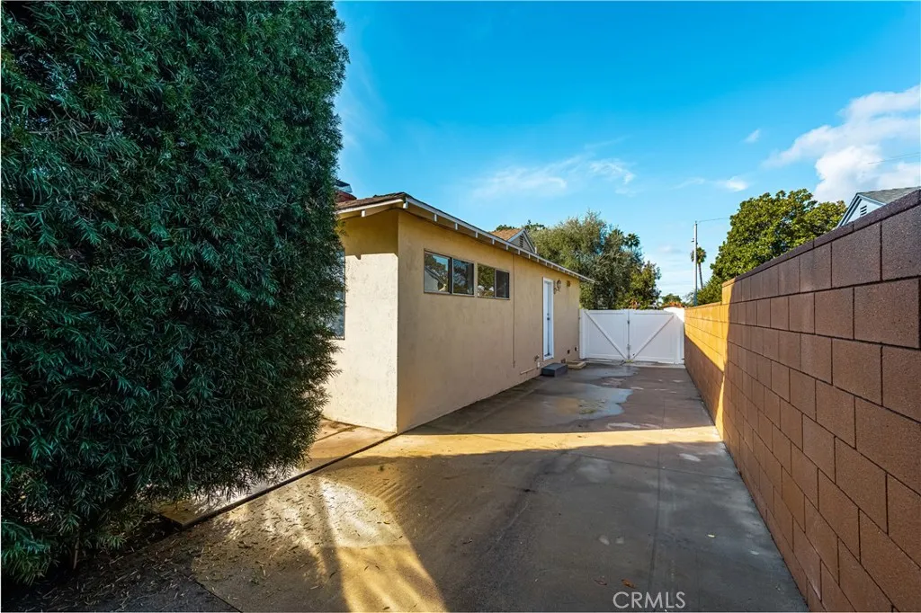 912 N Prospero Drive, Covina, California 91722 home-pic-18