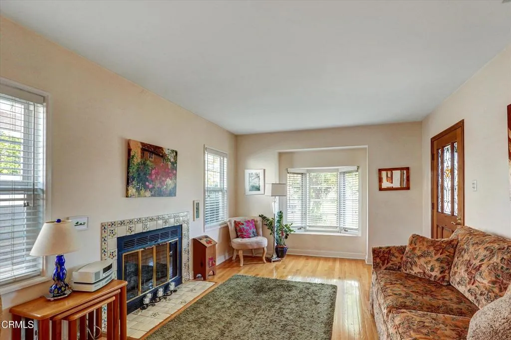 6611 Denny Avenue, North Hollywood, California 91606 home-pic-7