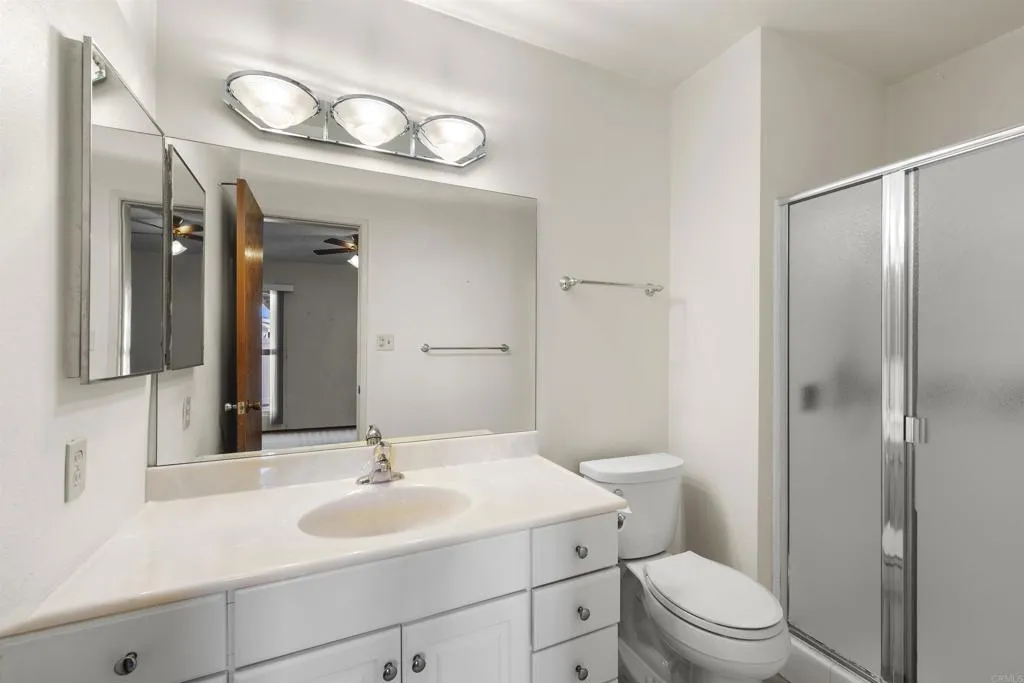 335 J Street B, Chula Vista, California 91910 home-pic-27