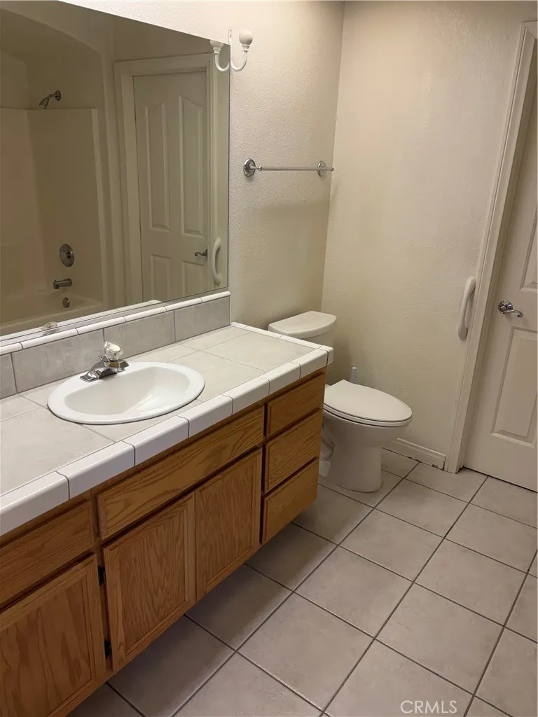 7413 Montrose, Hesperia, California 92345 home-pic-9