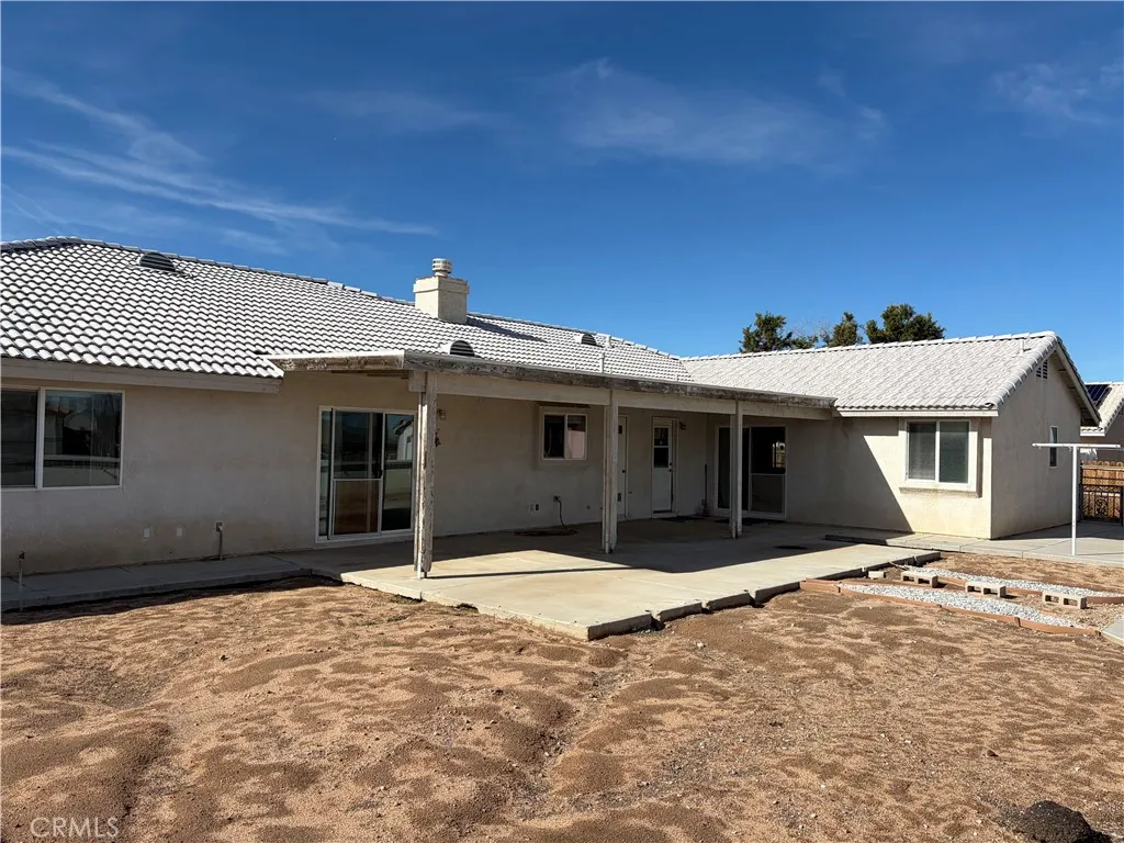 7413 Montrose, Hesperia, California 92345 home-pic-15