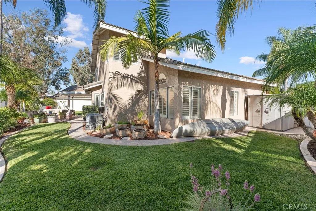 3480 Mountainside Circle, Corona, California 92882 home-pic-41