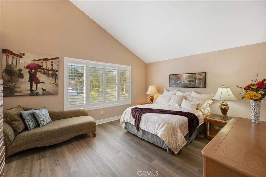 3480 Mountainside Circle, Corona, California 92882 home-pic-23