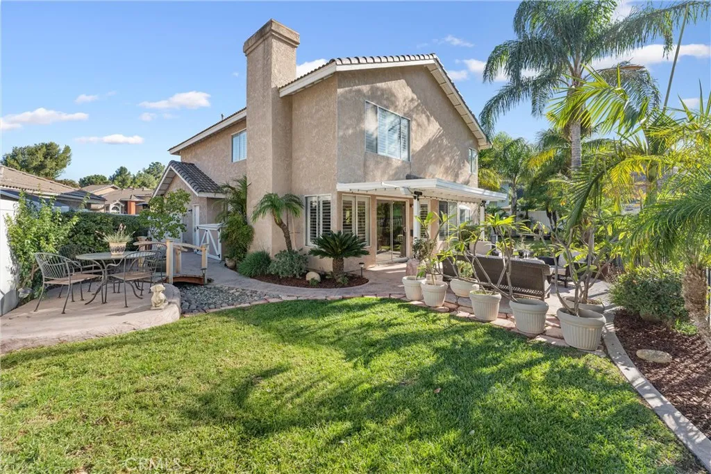 3480 Mountainside Circle, Corona, California 92882 home-pic-40
