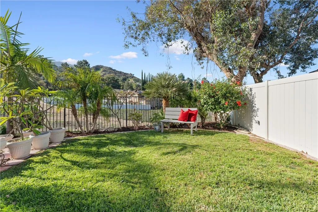 3480 Mountainside Circle, Corona, California 92882 home-pic-43