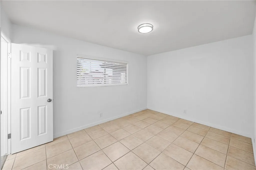 12704 California Street, Yucaipa, California 92399 home-pic-18