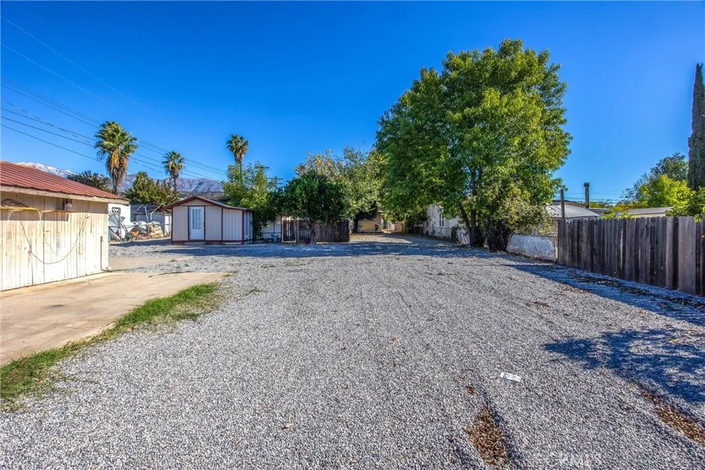 12704 California Street, Yucaipa, California 92399 home-pic-29