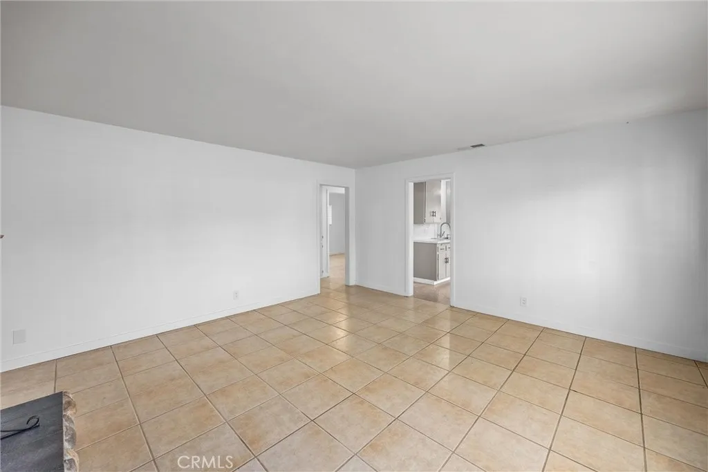 12704 California Street, Yucaipa, California 92399 home-pic-8