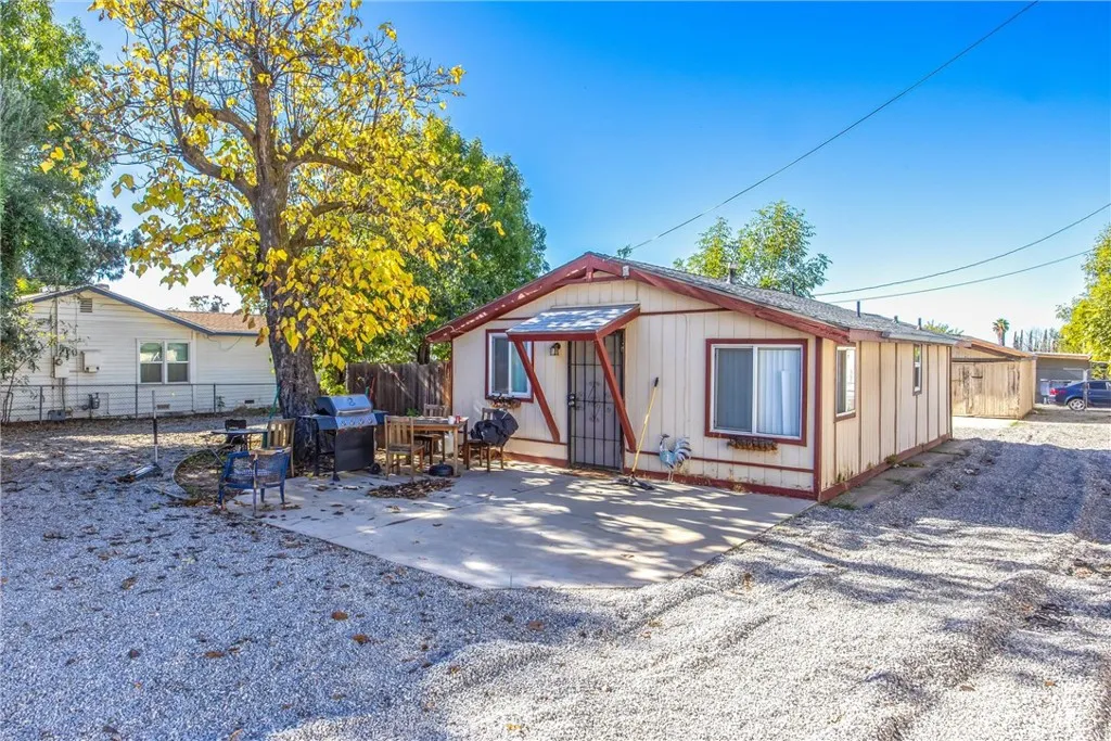 12704 California Street, Yucaipa, California 92399 home-pic-25
