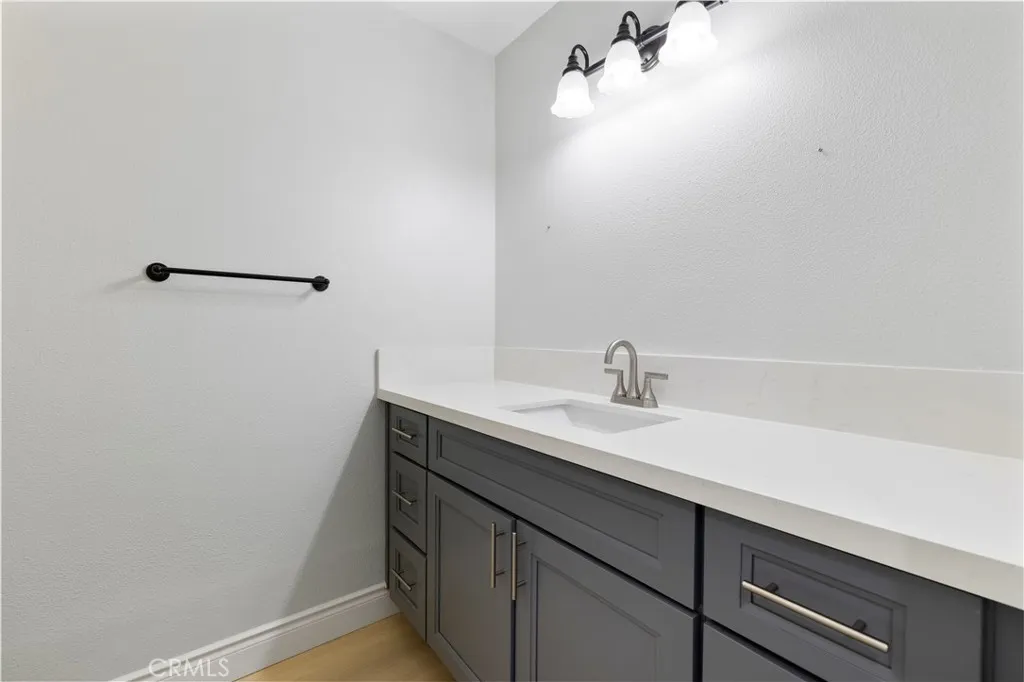 41253 Chestnut, Palmdale, California 93551 home-pic-36