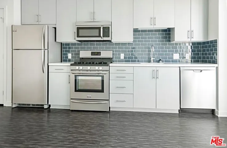 1120 W 6th Street 1235, Los Angeles, California 90017