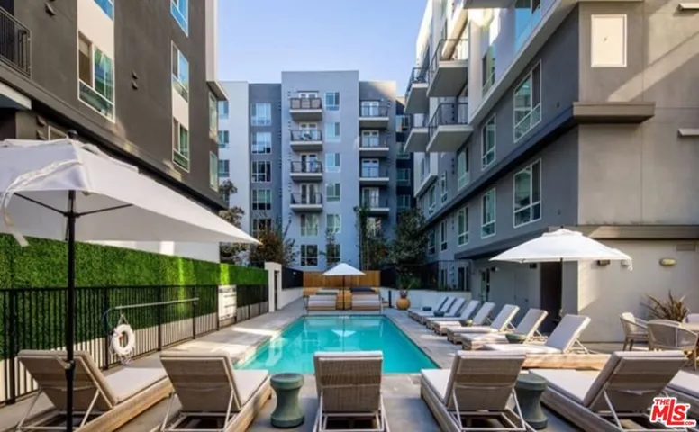 1120 W 6th Street 2654, Los Angeles, California 90017