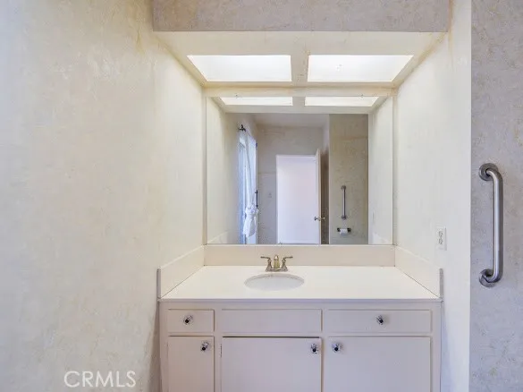 30545 Rhone Drive, Rancho Palos Verdes, California 90275 home-pic-15