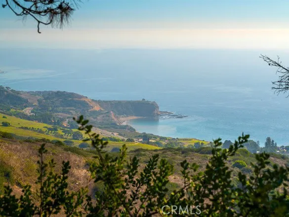 30545 Rhone Drive, Rancho Palos Verdes, California 90275 home-pic-46