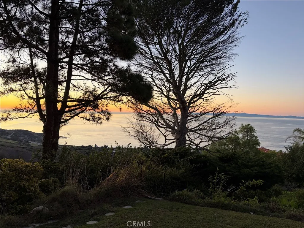 30545 Rhone Drive, Rancho Palos Verdes, California 90275 home-pic-44