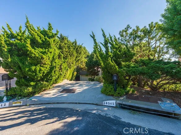 30545 Rhone Drive, Rancho Palos Verdes, California 90275 home-pic-3